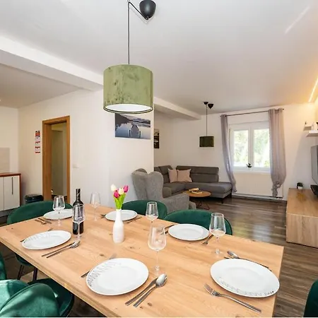 Apartament * Seline